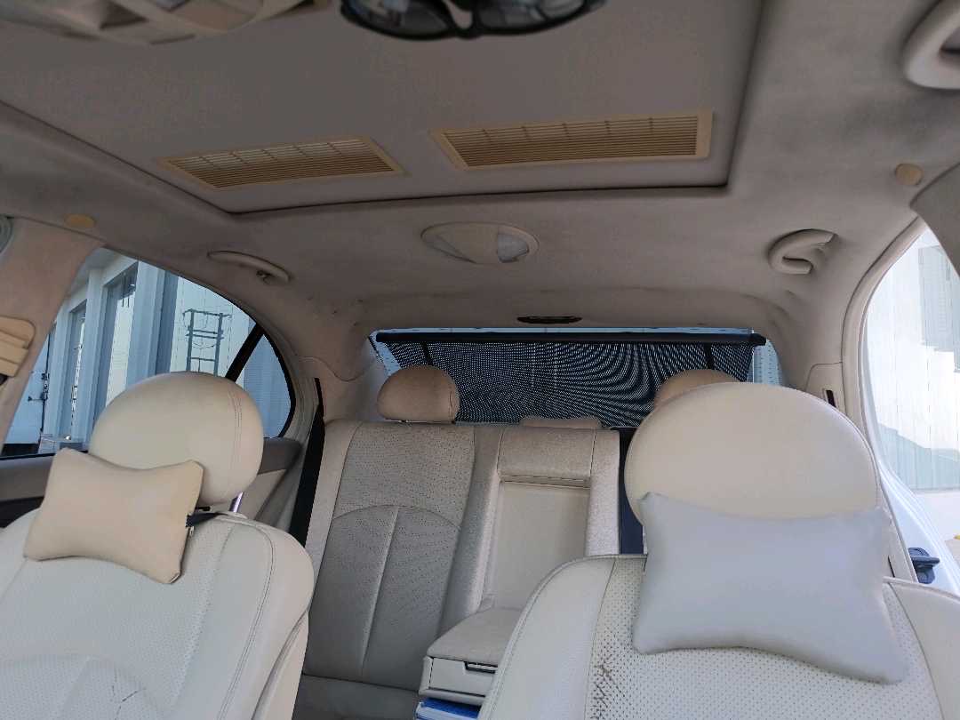 2004 Mercedes-Benz E-Class E 200 AMG Line thumbnail 5