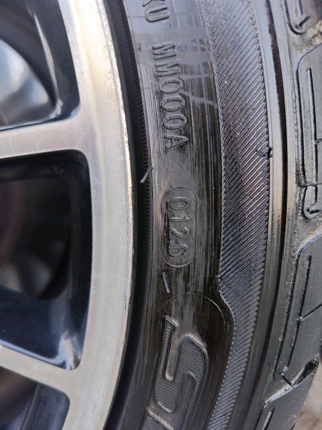 2004 Mercedes-Benz E-Class E 200 AMG Line thumbnail 7