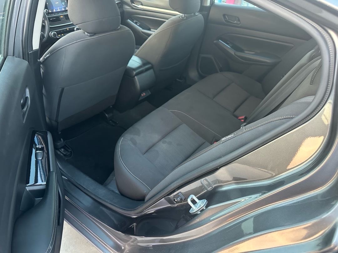 2023 Nissan Altima SV thumbnail 10
