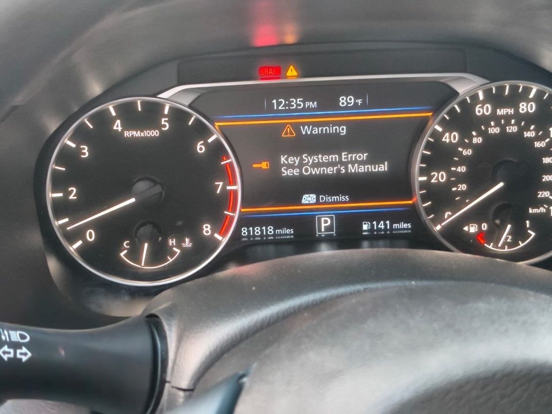 2023 Nissan Altima SV thumbnail 11