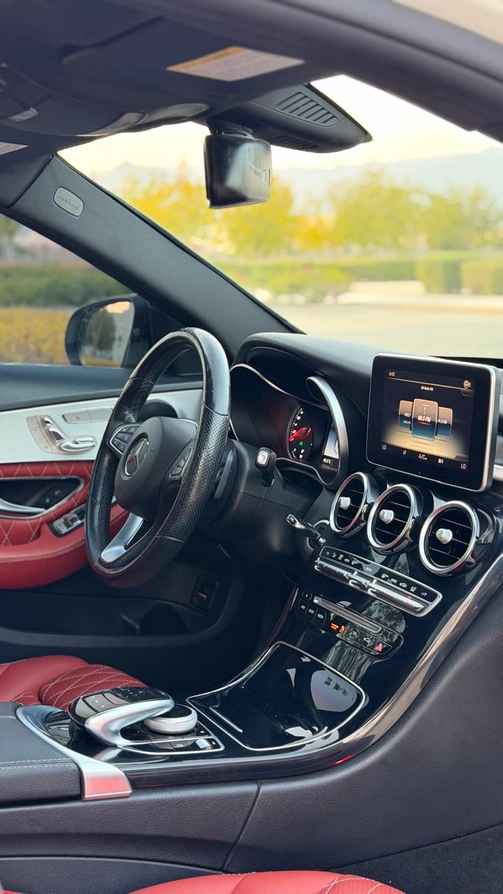 2018 Mercedes-Benz C-Class C 300 AMG Line thumbnail 12