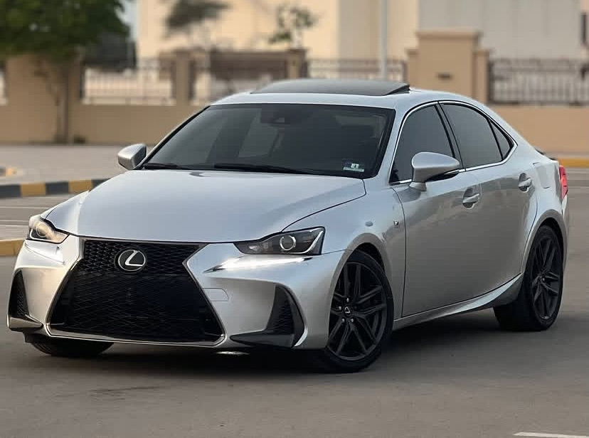 2019 Lexus ES 300h