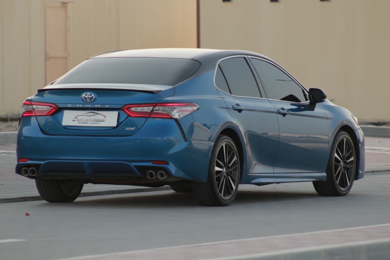 2018 Toyota Camry XSE thumbnail 7