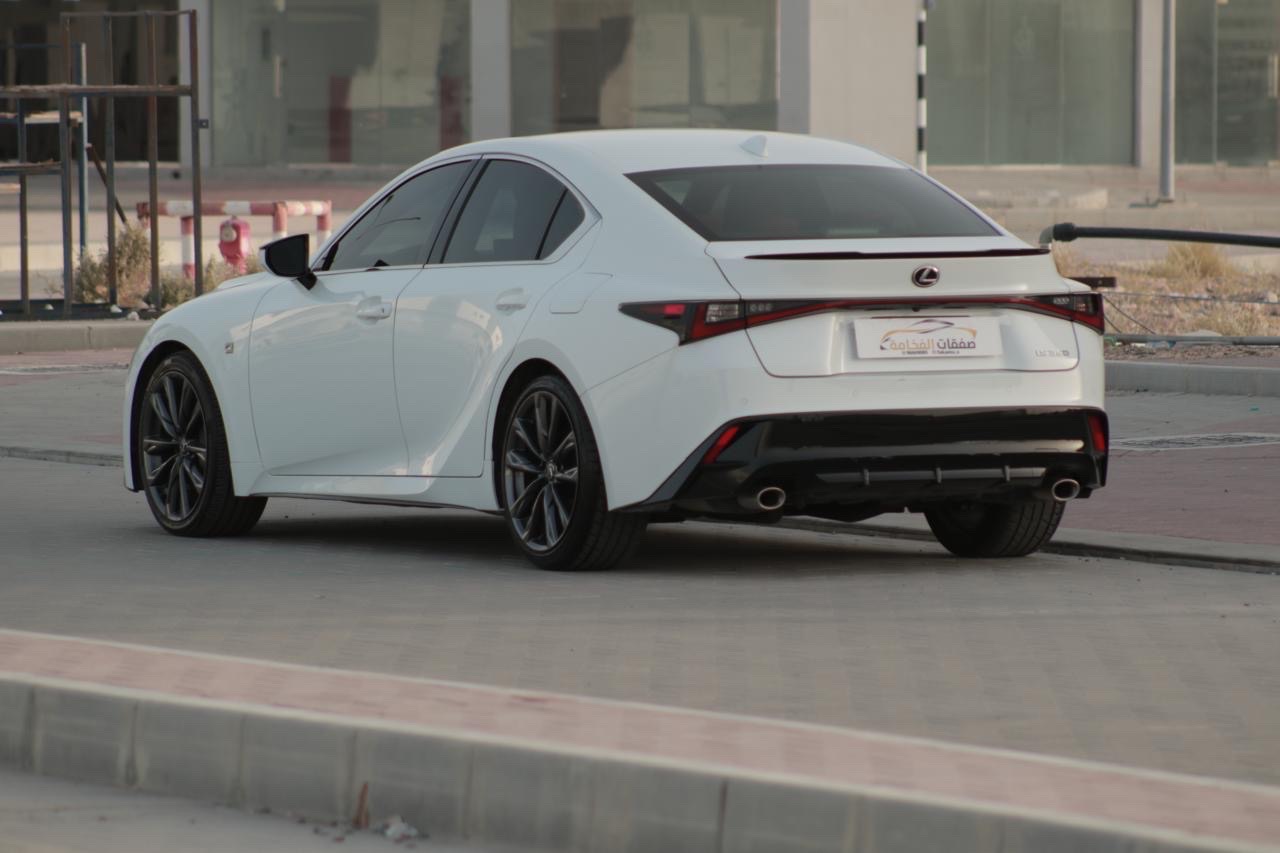 2023 Lexus IS 350 thumbnail 8