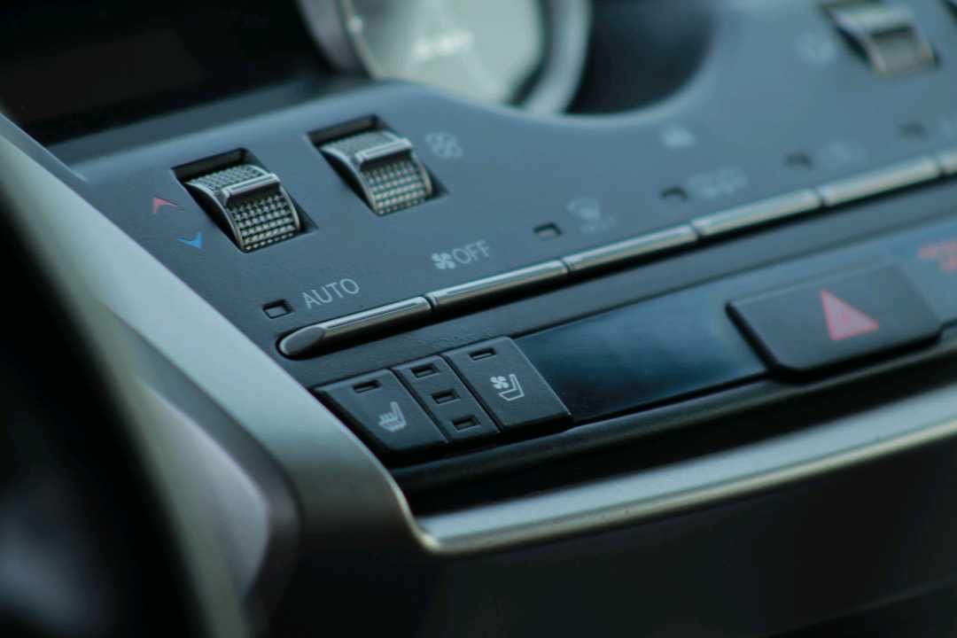 2021 Lexus NX 350 thumbnail 11