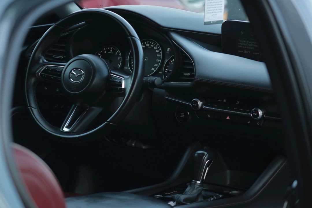 2024 Mazda 3 350 thumbnail 14