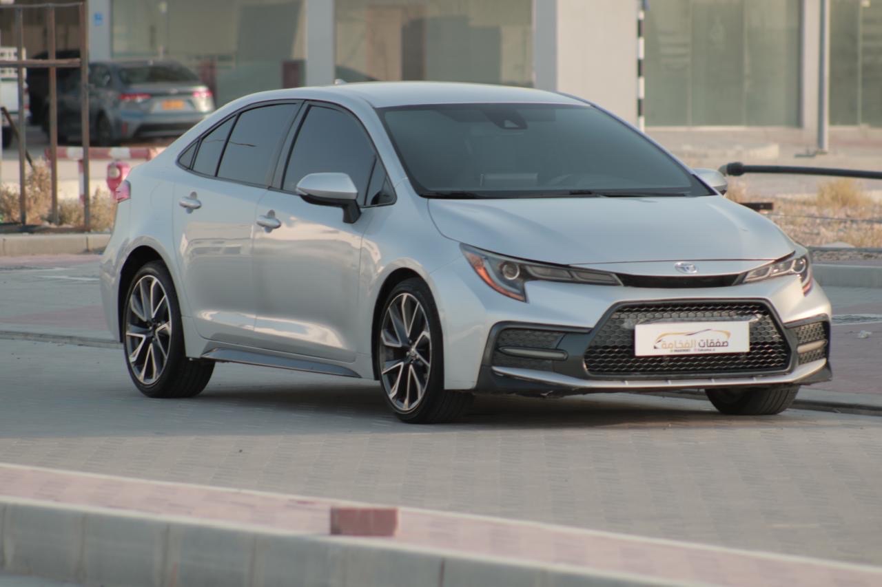 2020 Toyota Corolla SE thumbnail 12