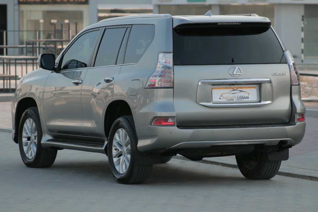 2021 Lexus GX GX 460 thumbnail 3