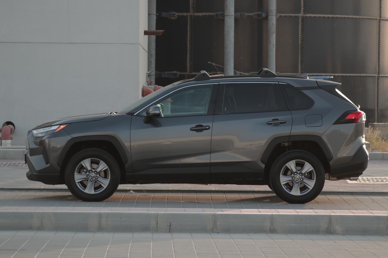 2022 Toyota Rav4 XLE thumbnail 8
