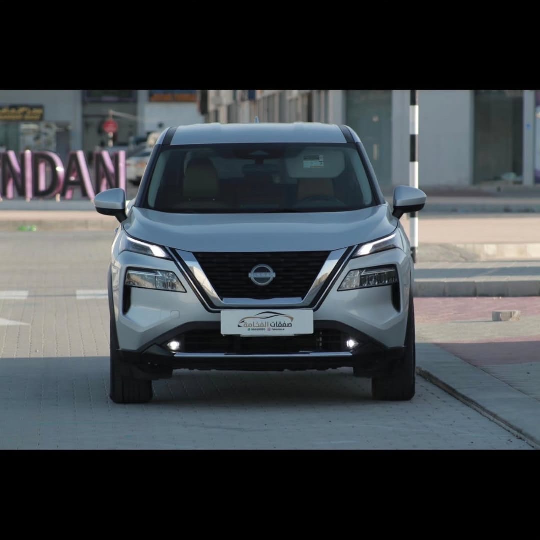 2023 Nissan Rogue SV thumbnail 11
