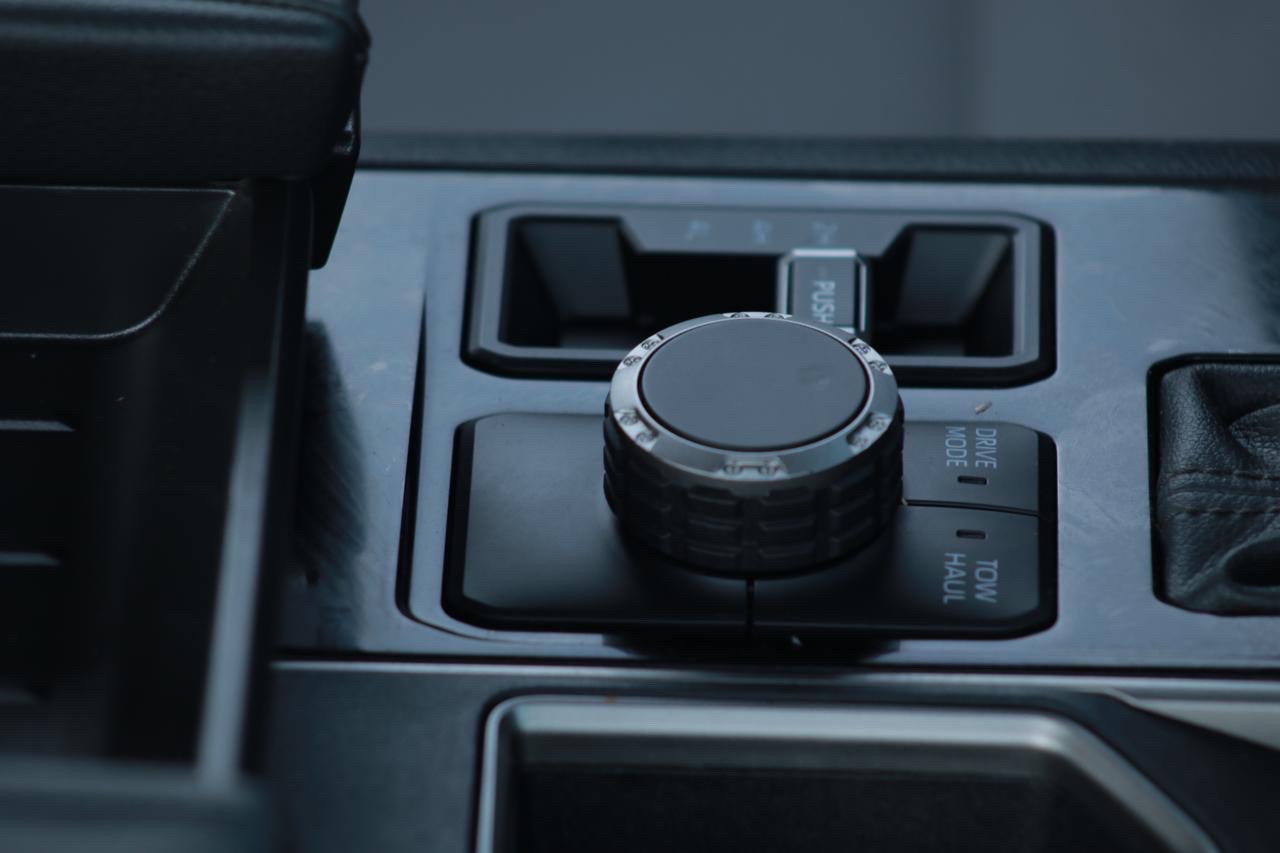 2023 Toyota Tundra TRD thumbnail 5