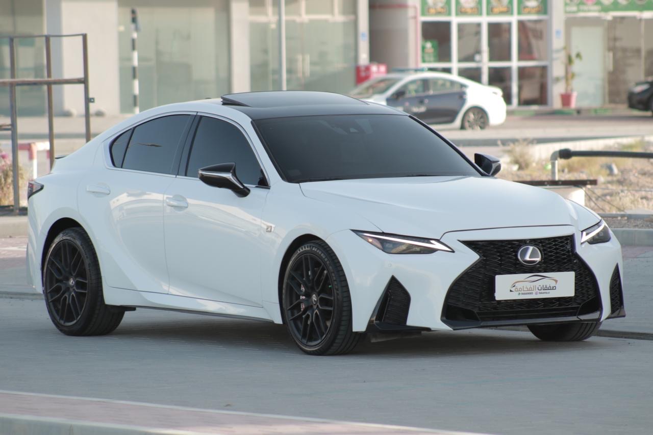 2023 Lexus IS 350 thumbnail 10