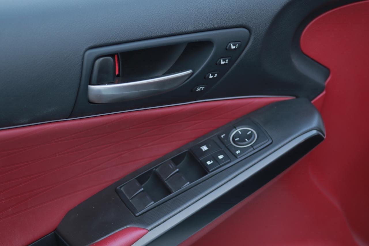 2023 Lexus IS 350 thumbnail 13