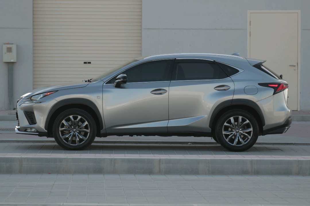 2021 Lexus NX 350 thumbnail 2