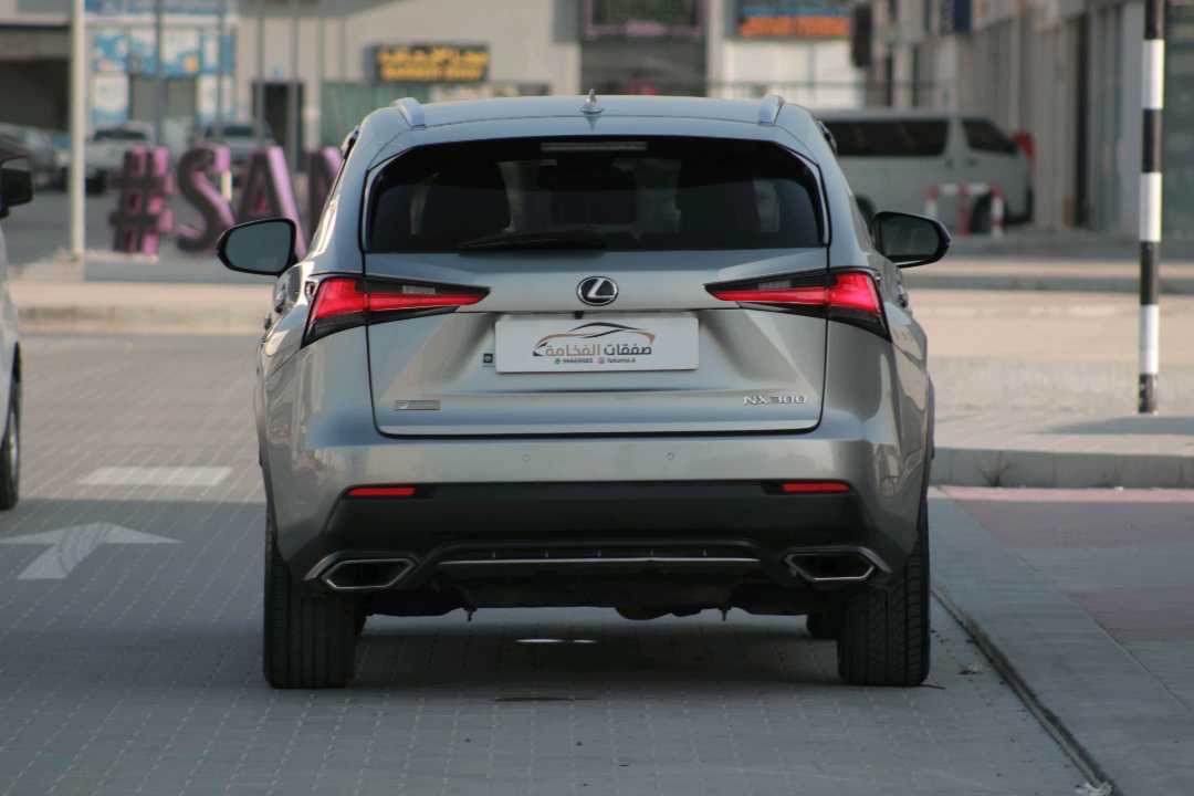 2021 Lexus NX 350 thumbnail 3