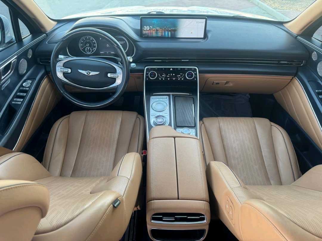 2021 Genesis GV80 2.5T thumbnail 9