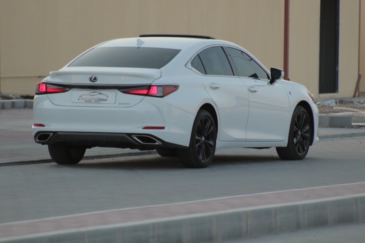 2024 Lexus ES 350 thumbnail 2