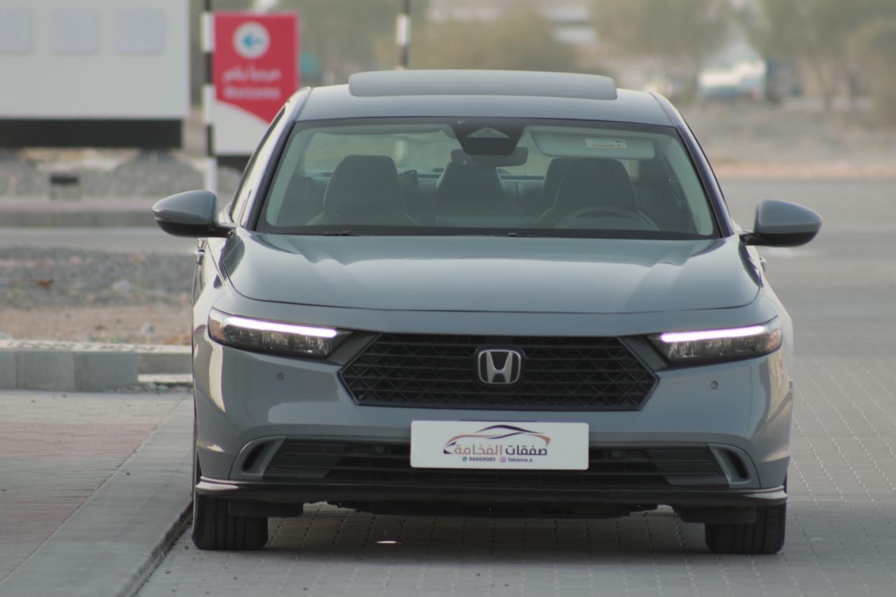 2024 Honda Accord Touring thumbnail 9