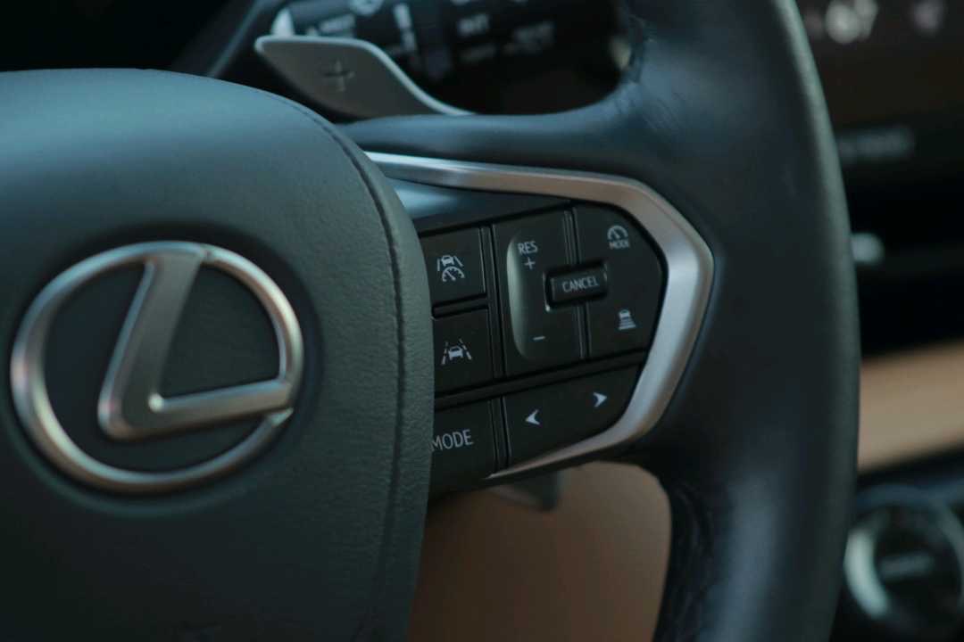 2025 Lexus NX 350 thumbnail 12