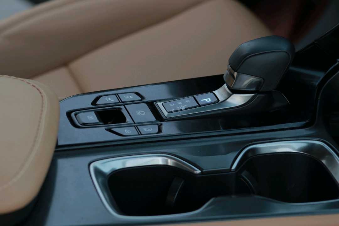 2025 Lexus NX 350 thumbnail 17