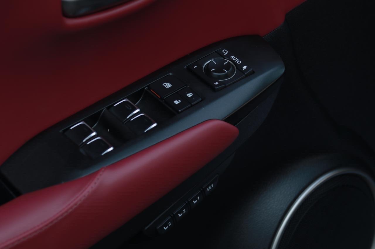 2019 Lexus NX 350 thumbnail 4