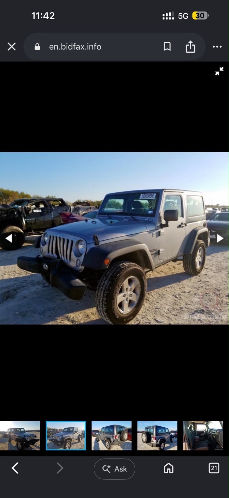 2015 Jeep Wrangler Sport thumbnail 17
