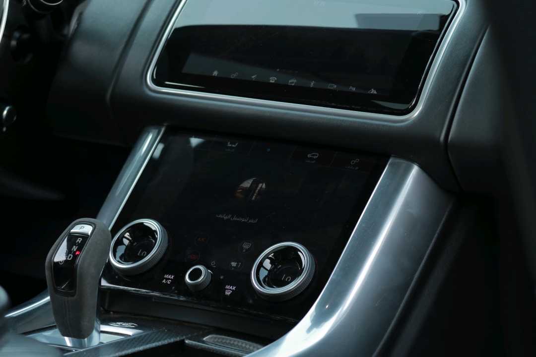 2020 Land Rover Range Rover Sport HSE thumbnail 7