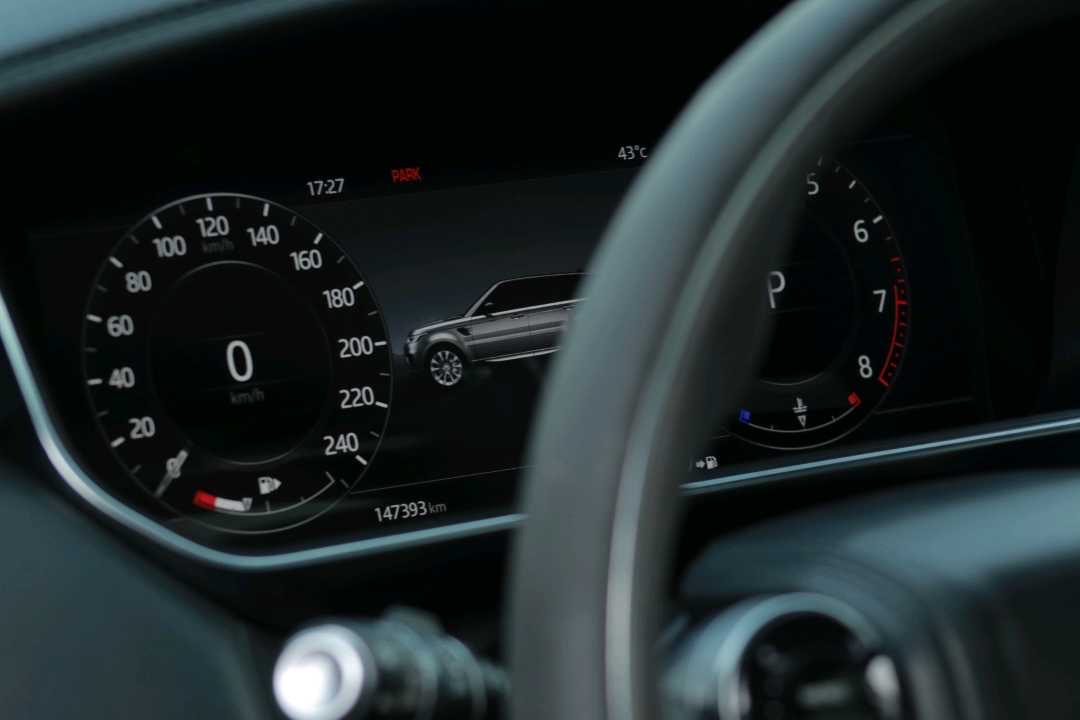 2020 Land Rover Range Rover Sport HSE thumbnail 13