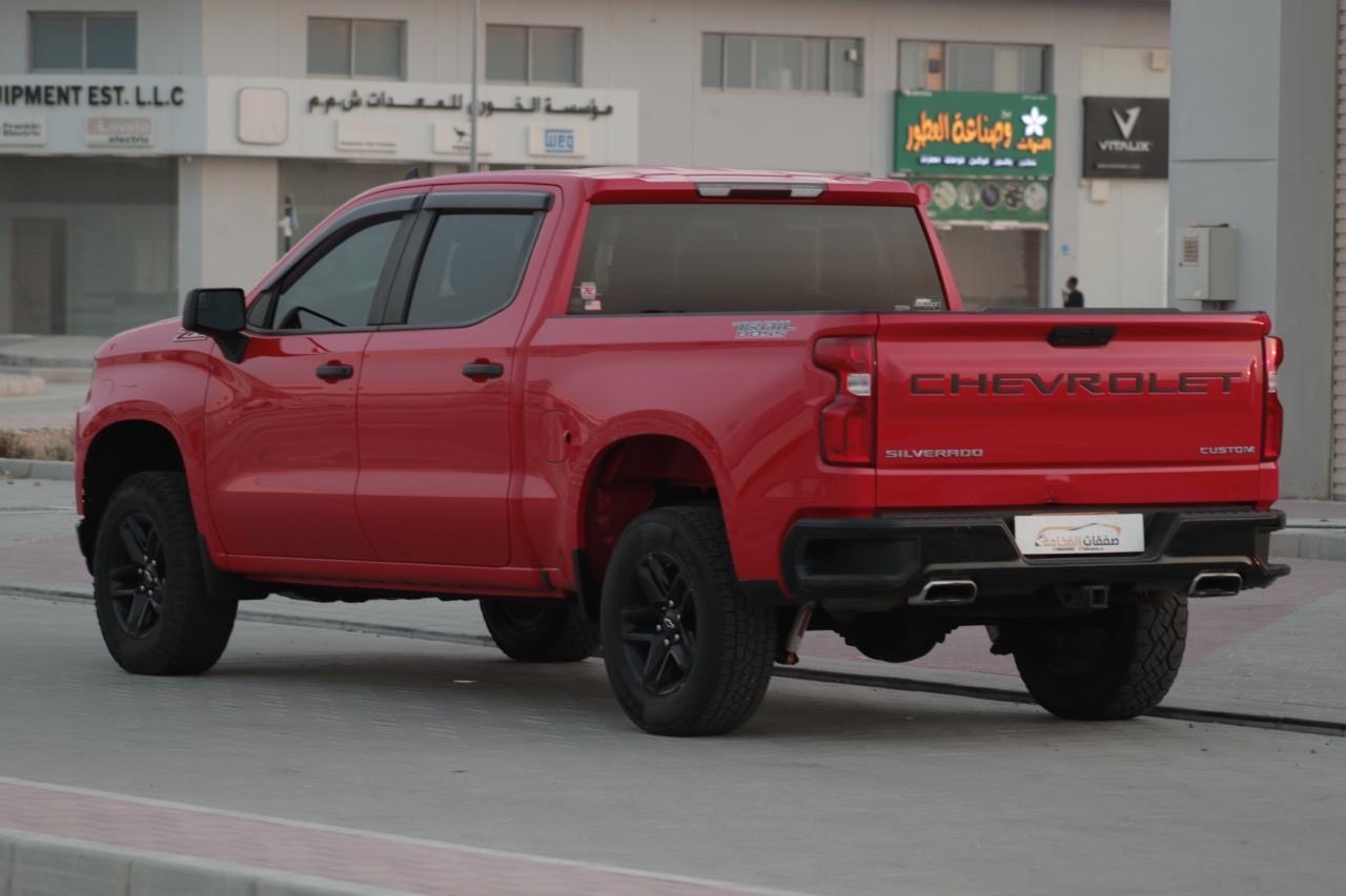2021 Chevrolet Silverado LT thumbnail 9