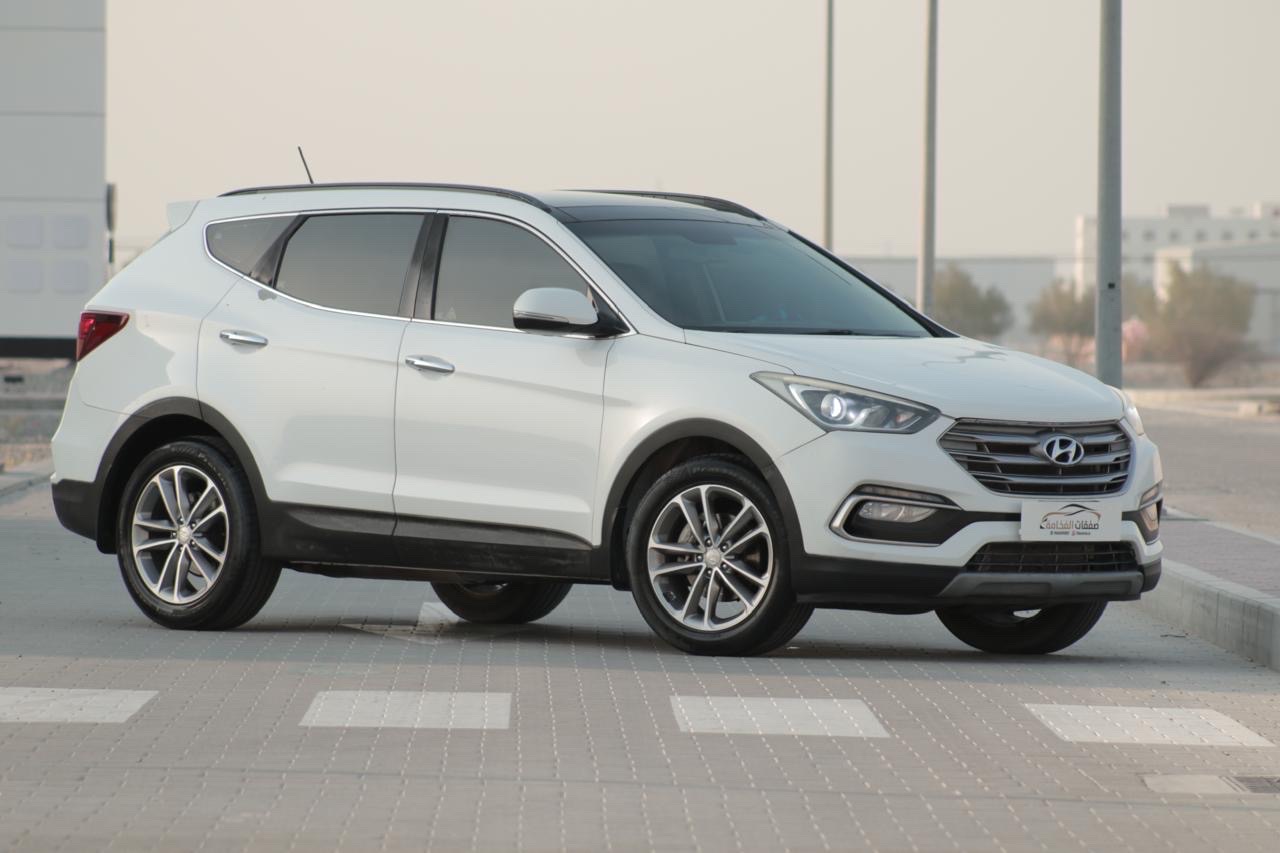 2017 Hyundai Santa Fe LT thumbnail 8