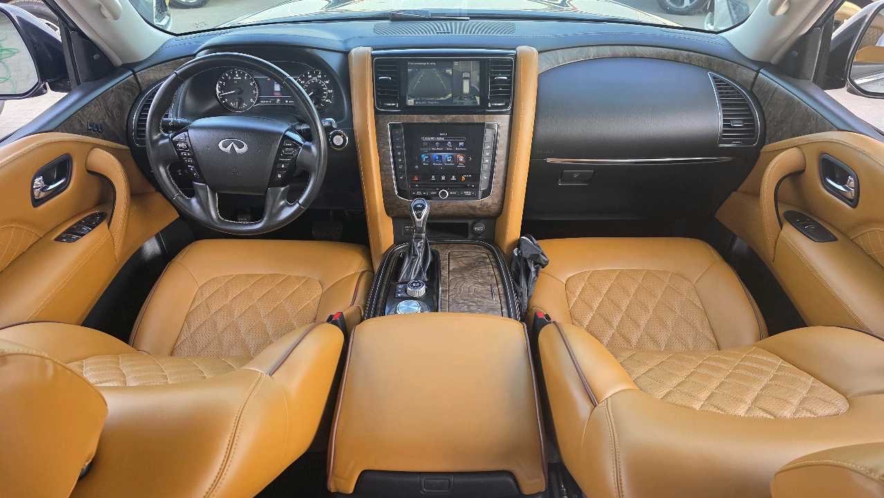 2021 Infiniti QX80 Luxe thumbnail 8