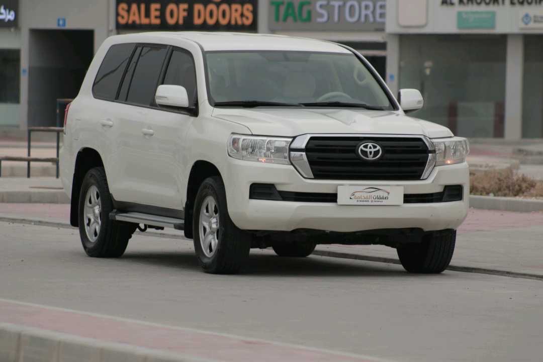 2020 Toyota Land Cruiser GX thumbnail 8