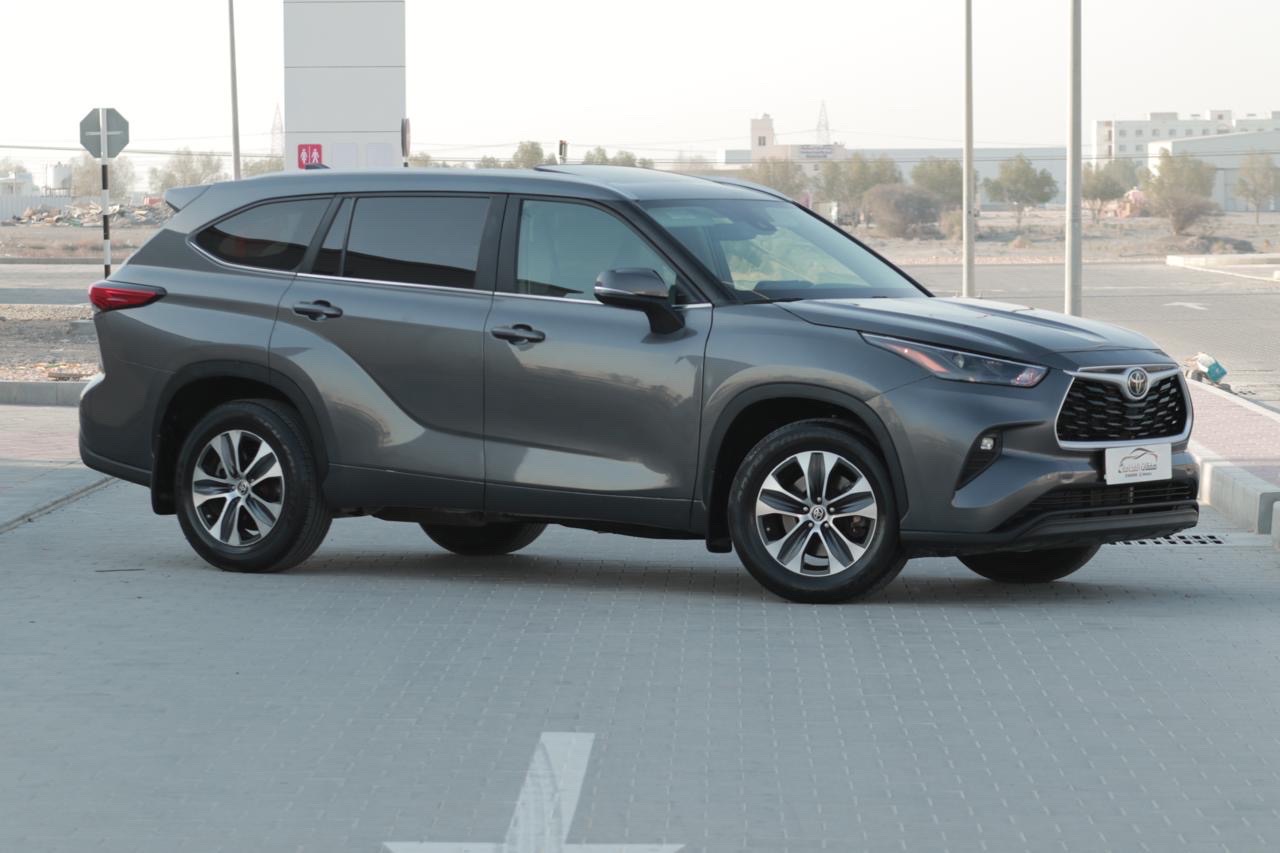 2023 Toyota Highlander Limited thumbnail 2