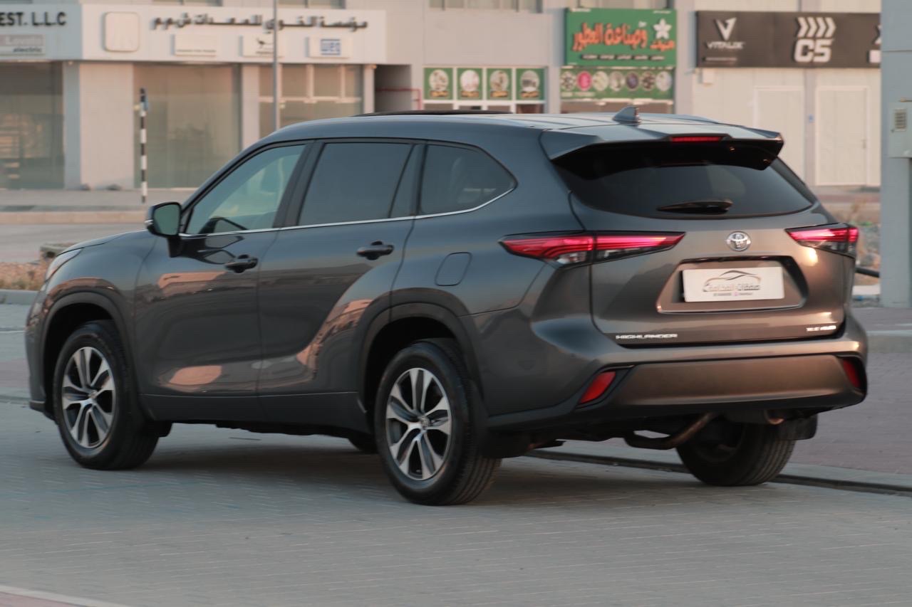 2023 Toyota Highlander Limited thumbnail 5