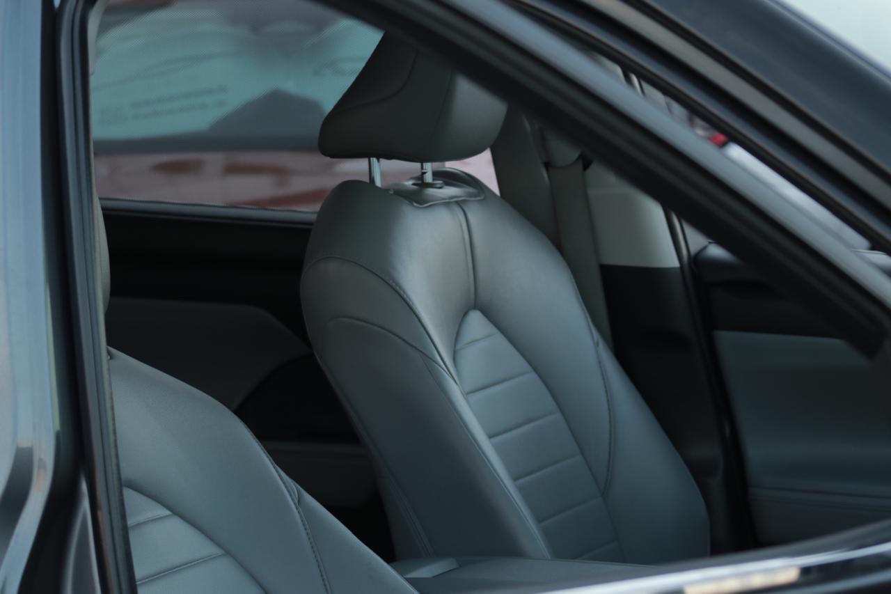 2023 Toyota Highlander Limited thumbnail 9
