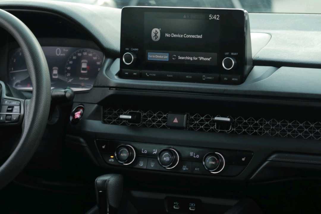 2023 Honda Accord EX-L thumbnail 2