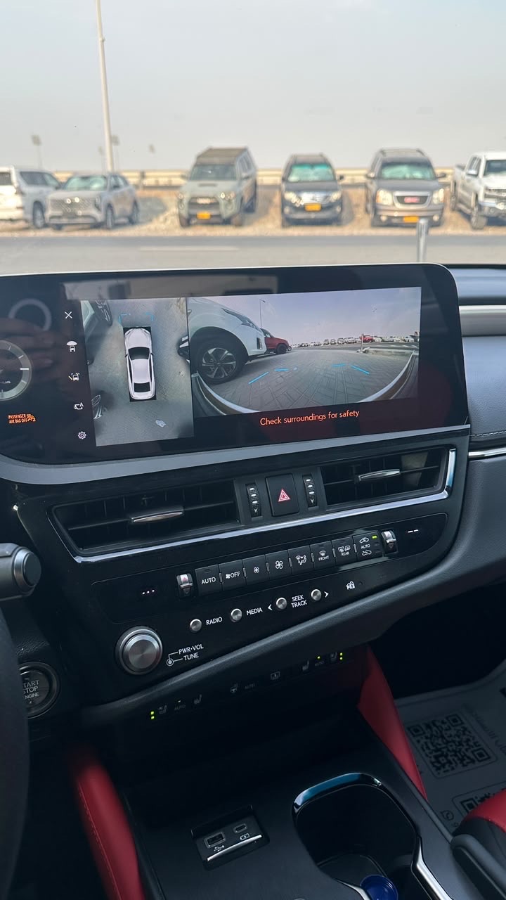 2024 Lexus ES 350 thumbnail 13