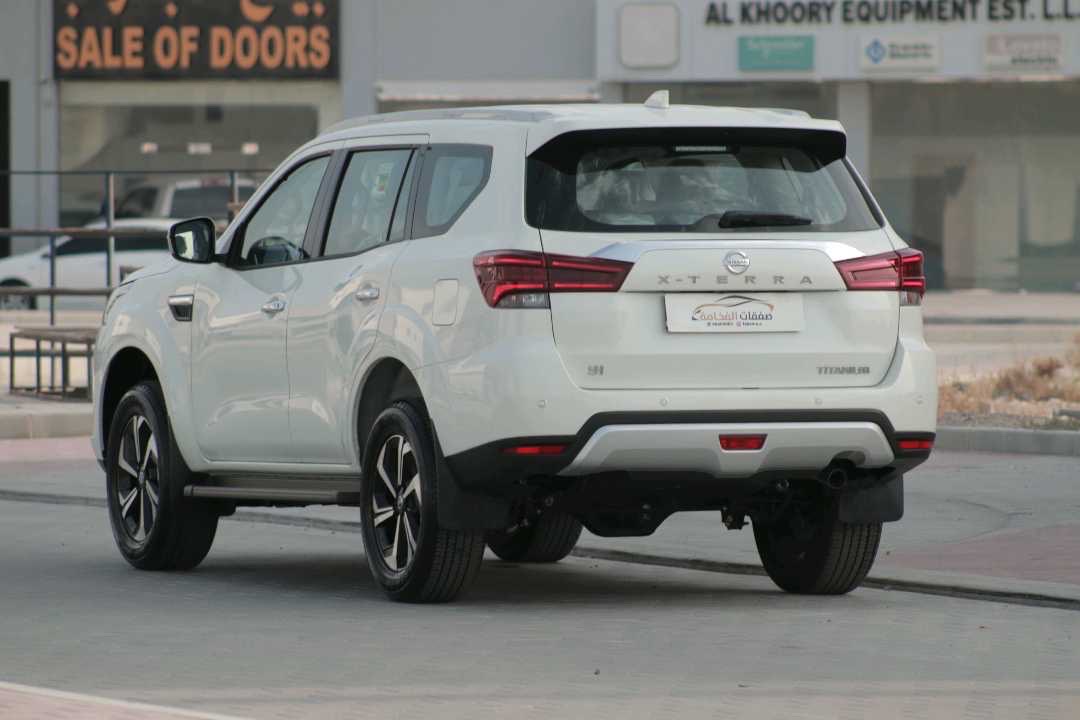 2026 Nissan Xterra X thumbnail 5
