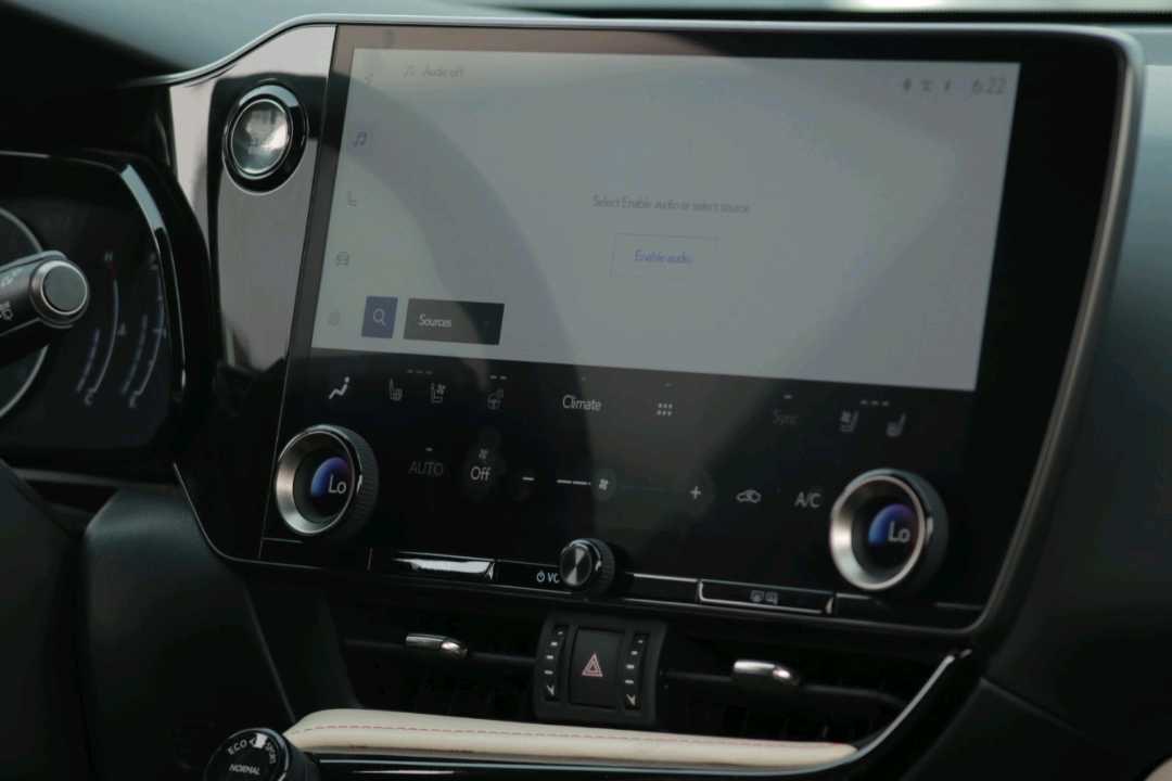 2024 Lexus NX 350 thumbnail 16