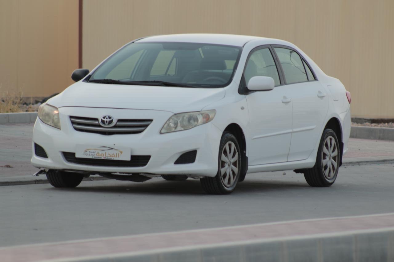 2010 Toyota Corolla XLE thumbnail 5