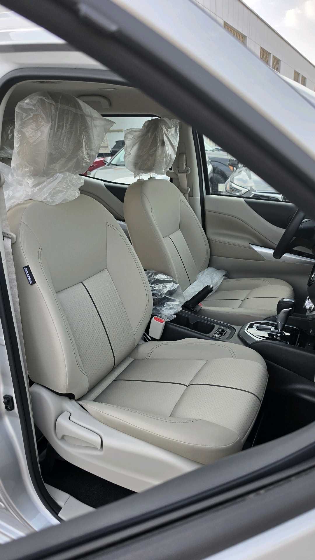 2026 Nissan Xterra X thumbnail 10
