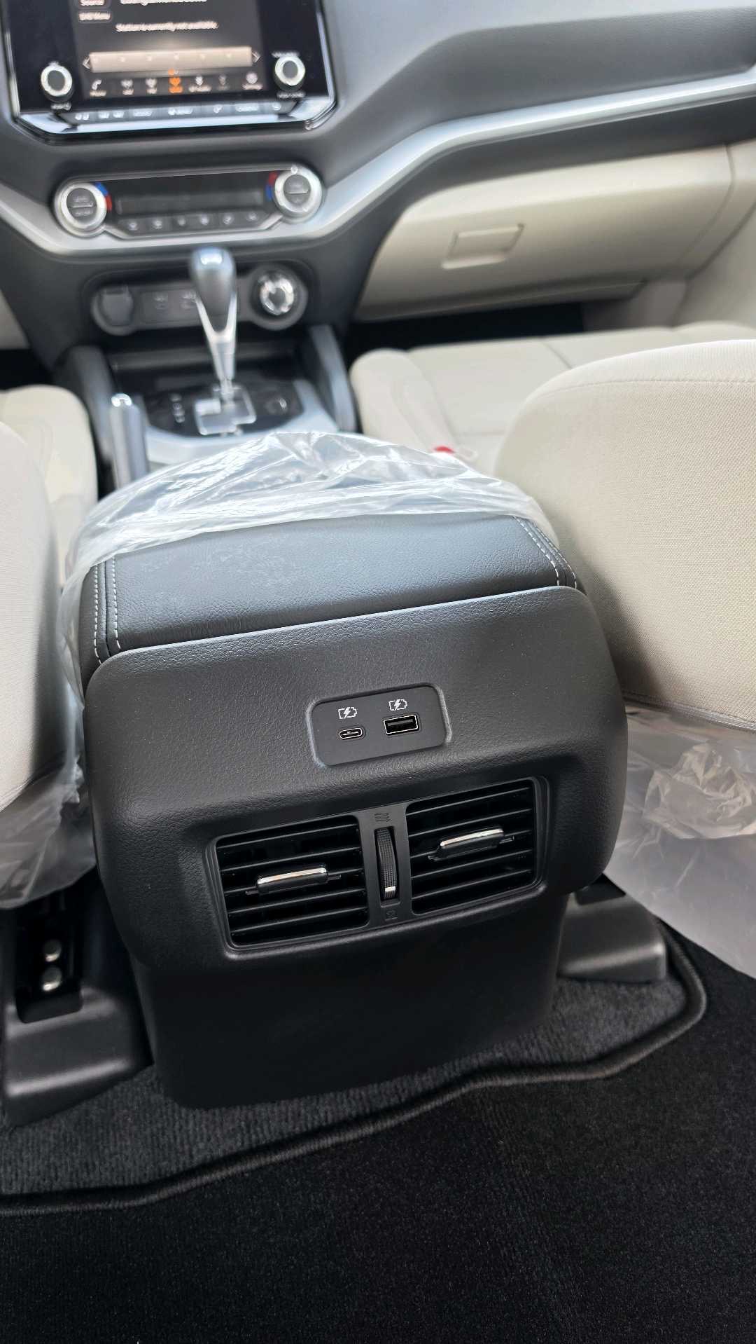 2026 Nissan Xterra X thumbnail 11