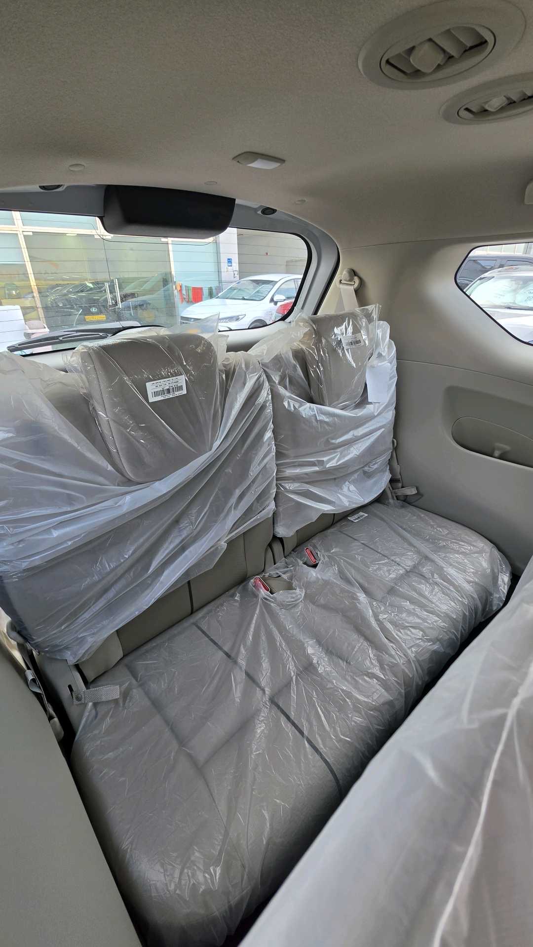 2026 Nissan Xterra X thumbnail 14