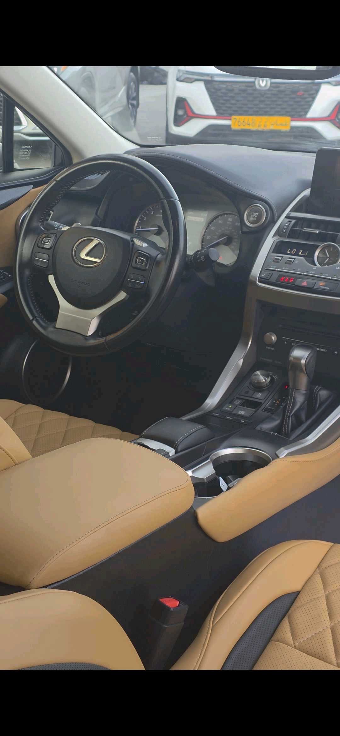 2018 Lexus NX 350 thumbnail 3