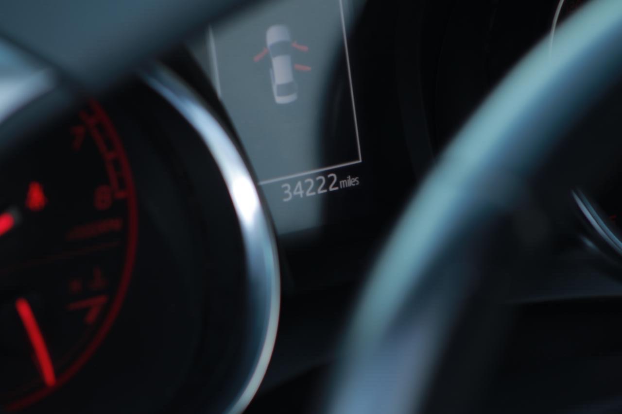 2020 Toyota Camry TRD thumbnail 19