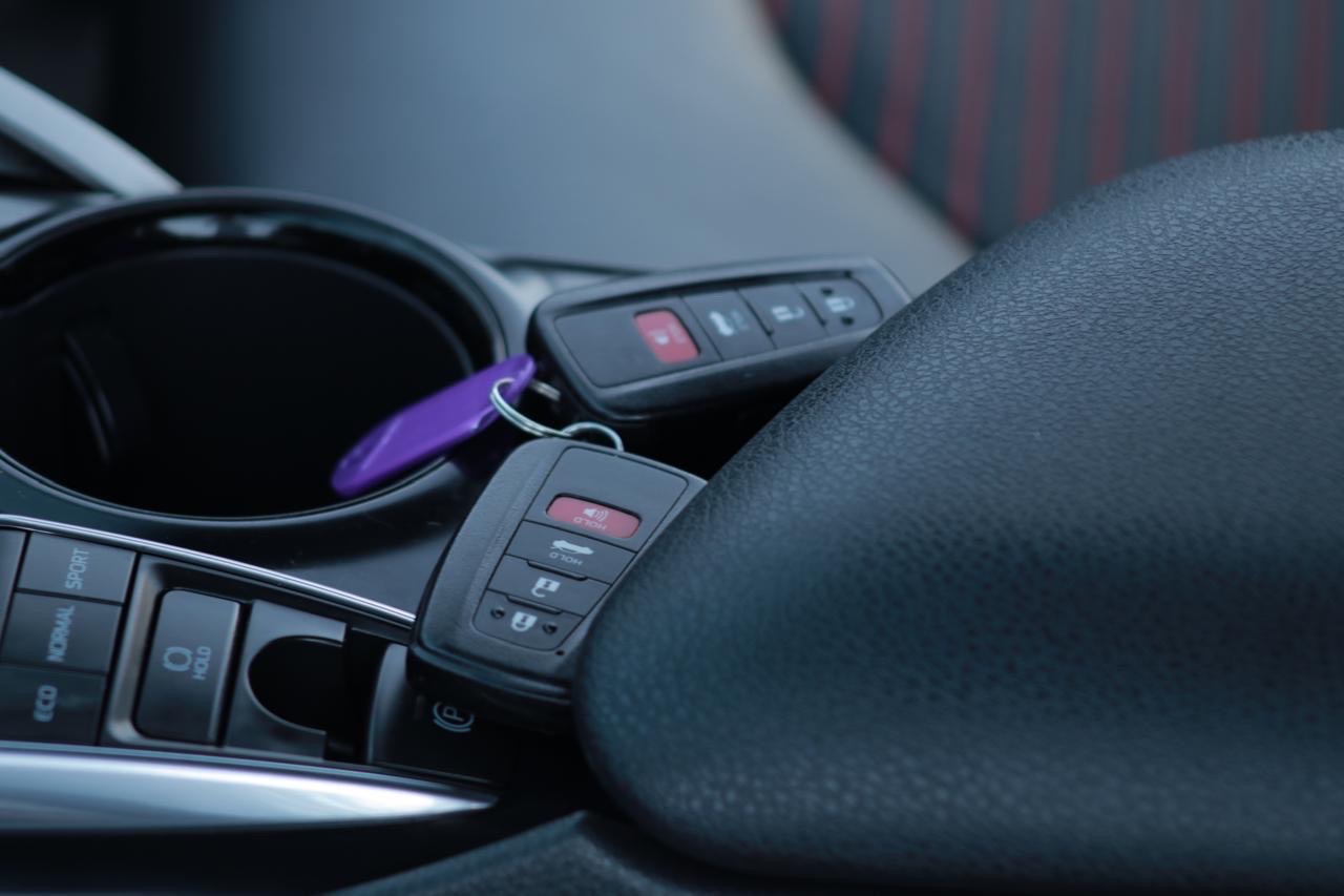2020 Toyota Camry TRD thumbnail 22
