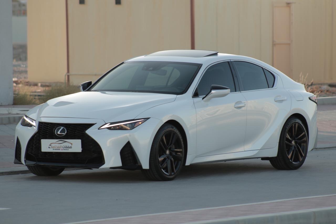 2024 Lexus IS 300 thumbnail 8