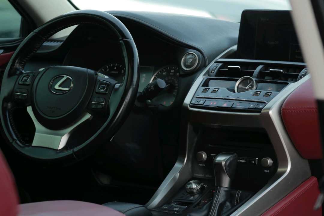 2021 Lexus NX 350 thumbnail 13
