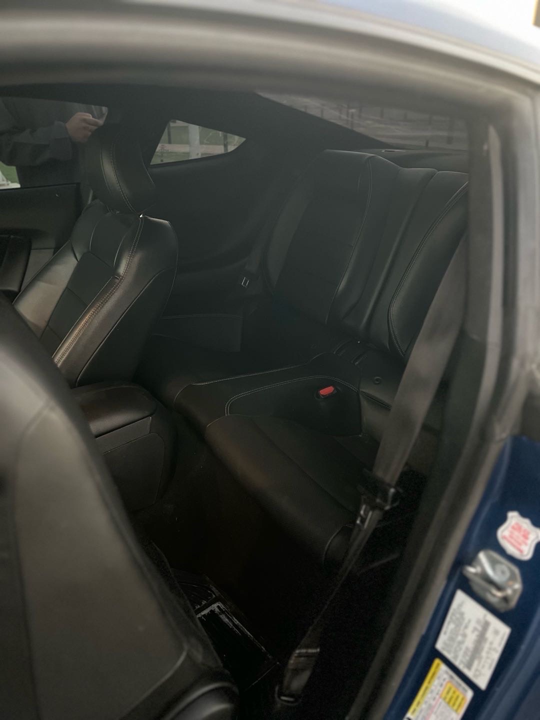 2022 Ford Mustang thumbnail 5