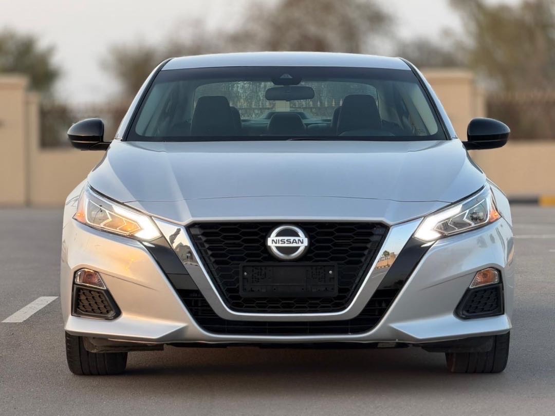 2021 Nissan Altima SR